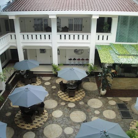 Ramayana Hotel Makassar Eksteriør bilde