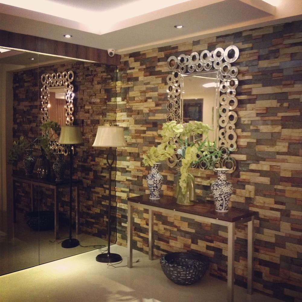 Ramayana Hotel Makassar Eksteriør bilde